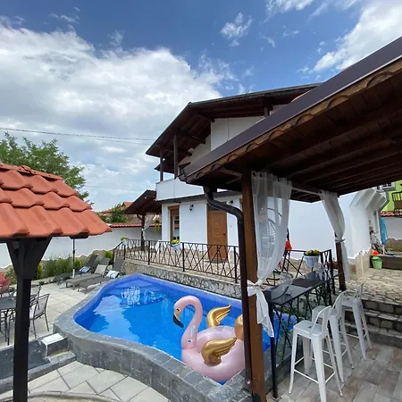 Casa Per Te село огняново - село 펜션