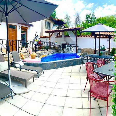 Casa Per Te село огняново - село 펜션